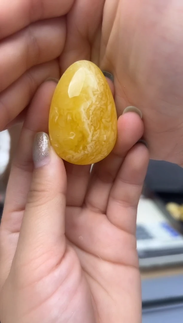 未镶嵌蜜蜡裸石蜜蜡吊坠