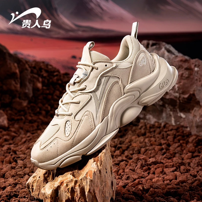 贵人鸟男鞋2025夏季新款透气休闲运动鞋情侣复古慢跑鞋轻便老爹鞋