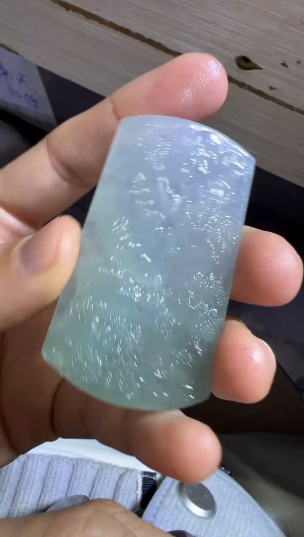 未镶嵌定制翡翠山水