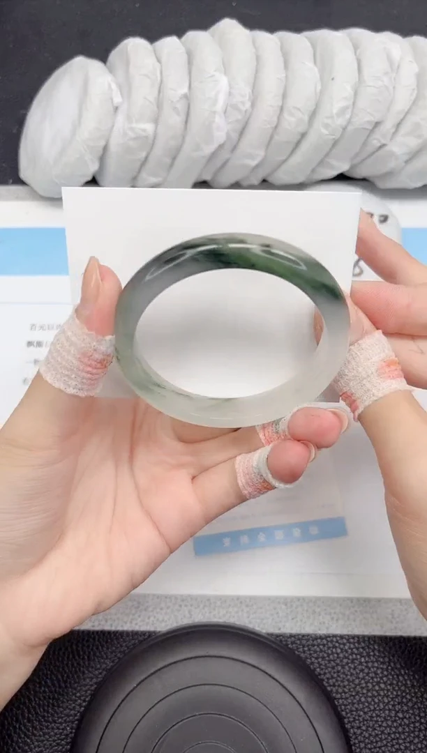 石英质玉手镯未镶嵌213-56.4