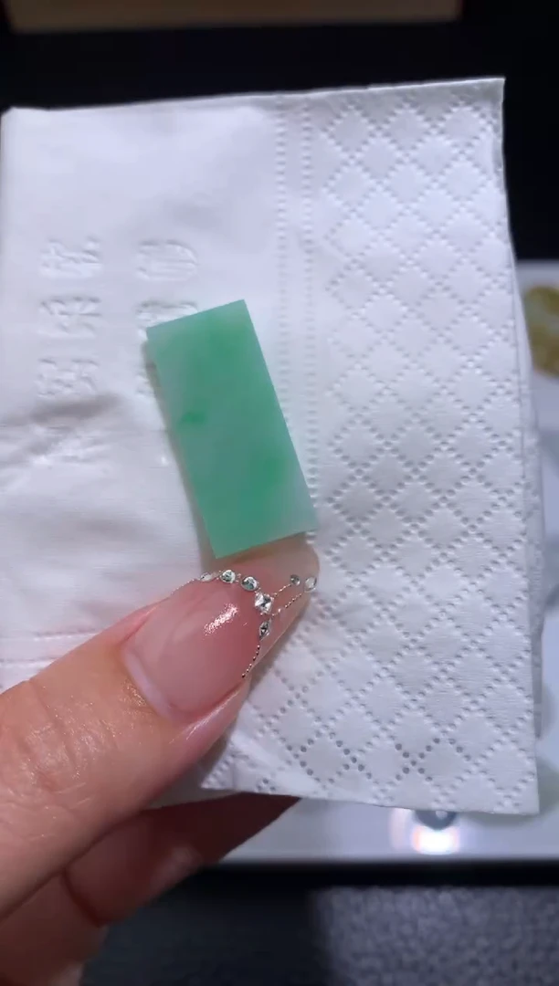 【闪购商品】定制翡翠未镶嵌毛货