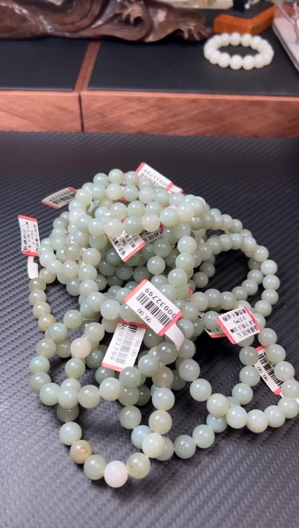 手串未镶嵌和田玉且末微色差近矿卡10M多样性发货拍一发一