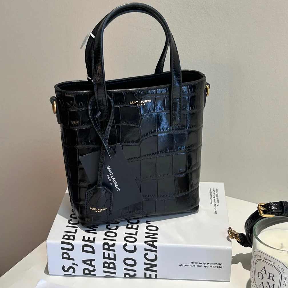 99新 YSL/圣罗兰 paris水桶包 鳄鱼纹 黑金 手提包斜挎包