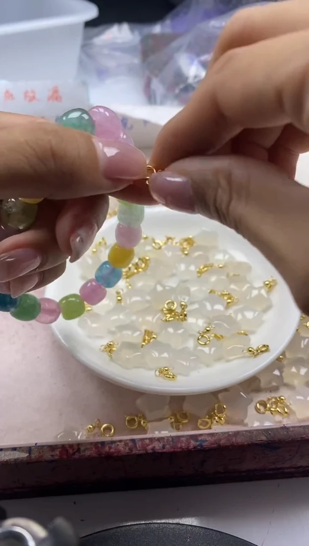 【闪购商品】玛瑙/玉髓颈饰银S800镶嵌x226荔枝冻星星*1颗