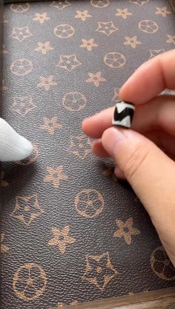 【闪购商品】玛瑙/玉髓未镶嵌珠子玛瑙珠子微暇图案随机款