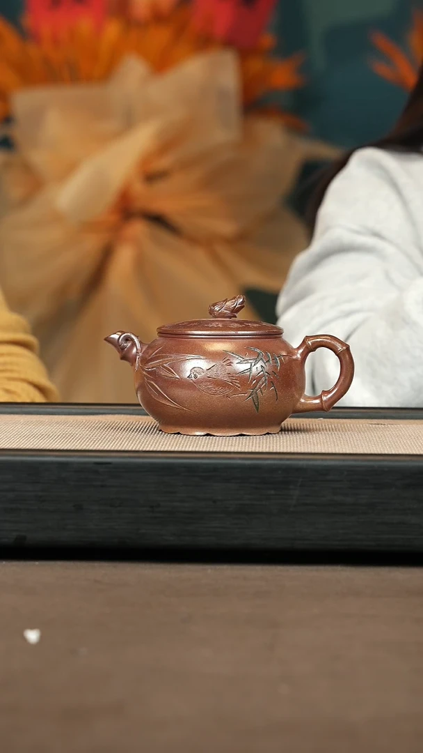 【闪购商品】紫砂茶壶【P049】春笋280c