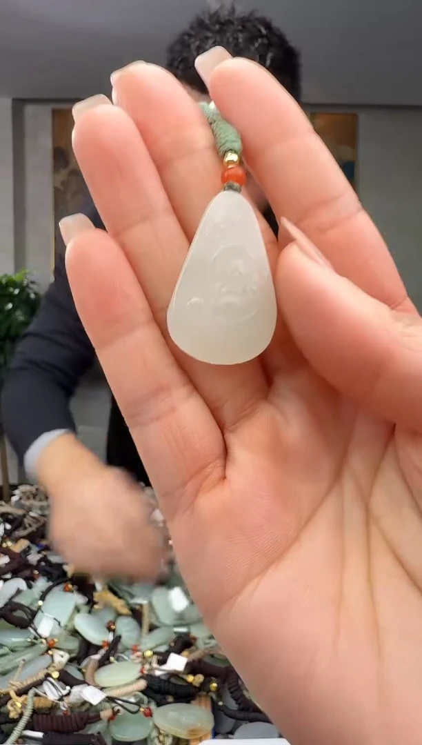 颈饰未镶嵌和田玉拍一发一多样性发货