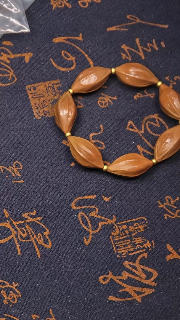 手串橄榄核红核正四花20