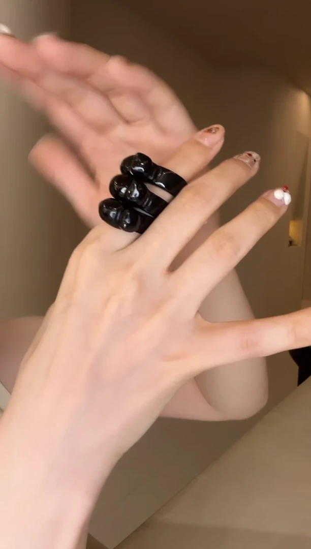 未镶嵌戒指和田玉21码黑猫警长多样性发其一