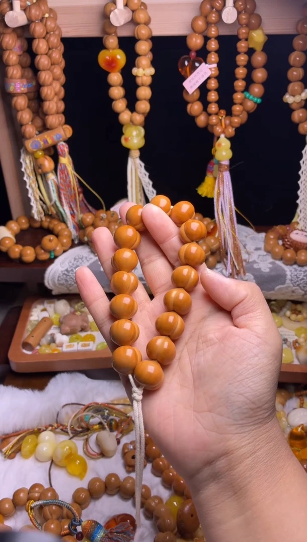 吊坠猴头核桃全品17素手持