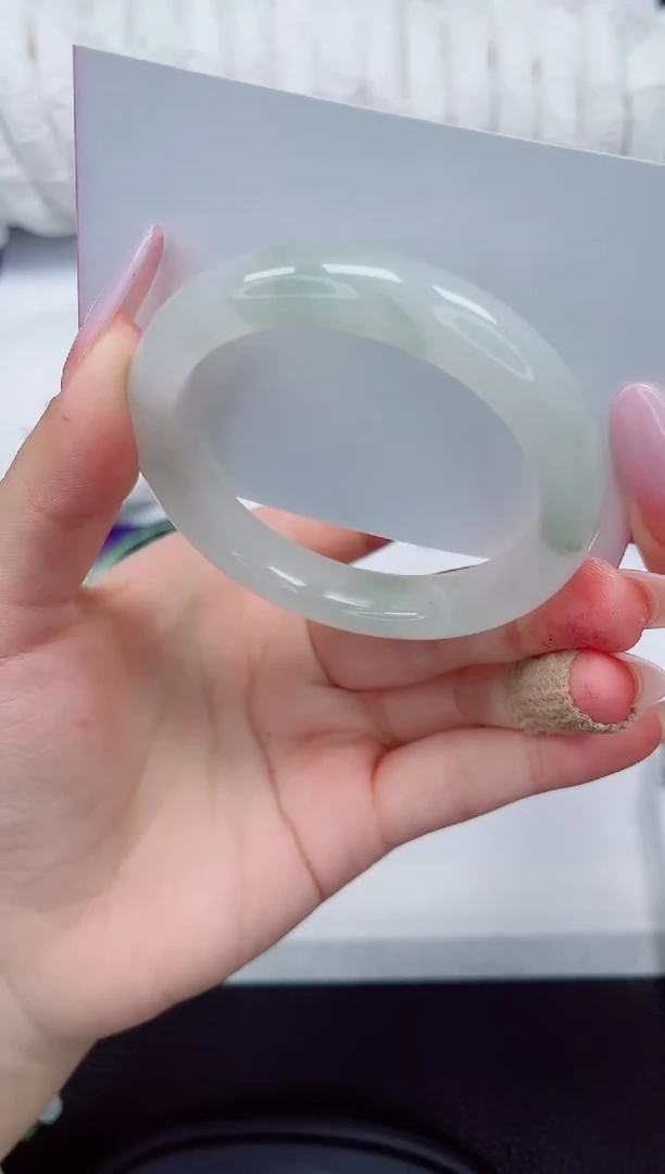 石英质玉手镯未镶嵌247-52/53