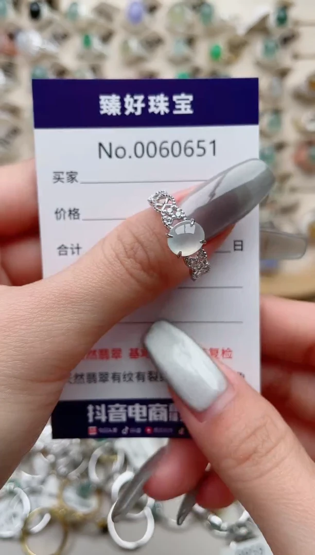 【闪购商品】翡翠戒指银S925镶嵌.........