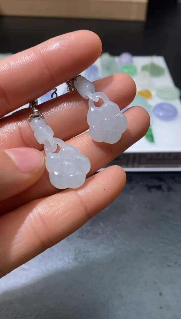 【闪购商品】定制翡翠未镶嵌翡翠毛货~