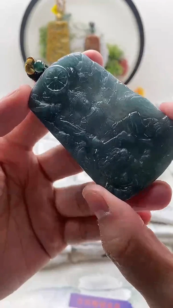 颈饰未镶嵌翡翠文殊