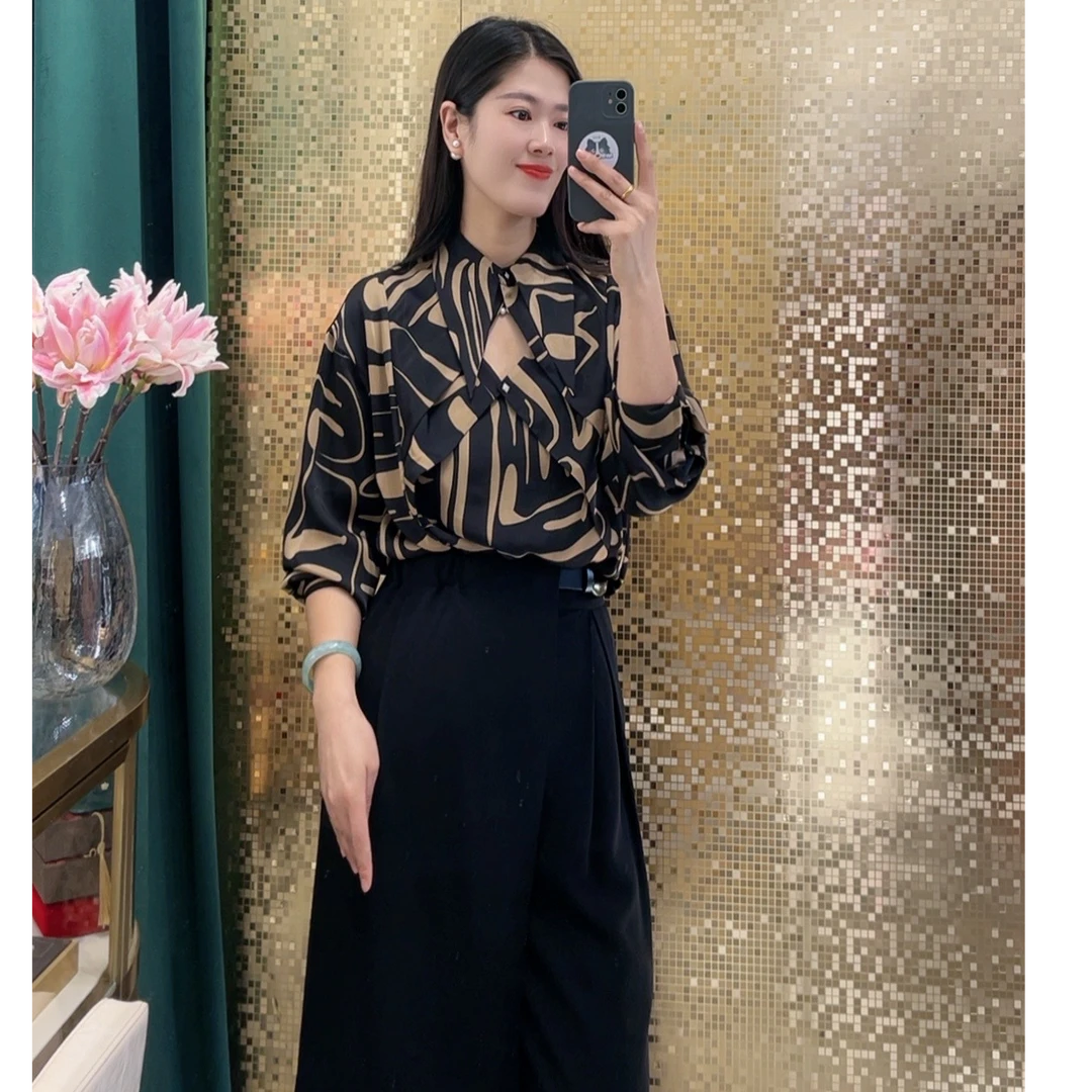 2025年春夏季港风气质洒脱真丝衬衫