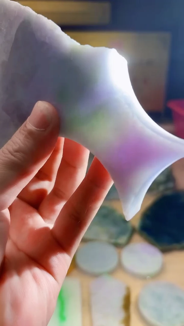 翡翠挂件未镶嵌A货张麦8491