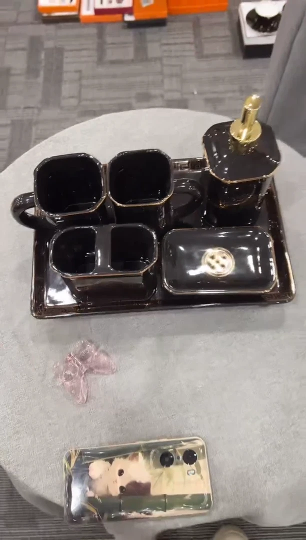 【闪购商品】杯H0700-------------