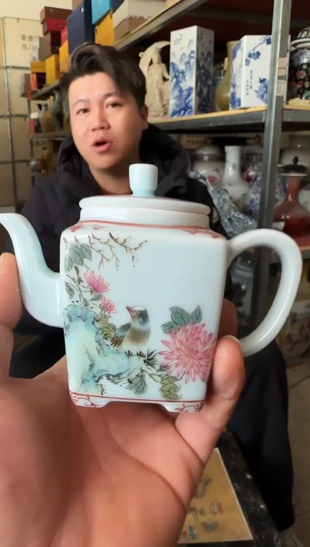 景德镇陶瓷摆件闪购54