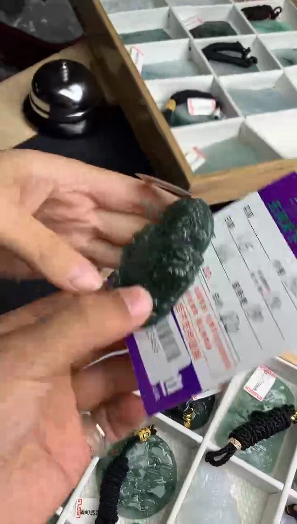 【闪购商品】定制翡翠未镶嵌---F0123456