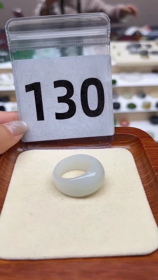 【闪购商品】和田玉戒指未镶嵌港码17号，内径18mm