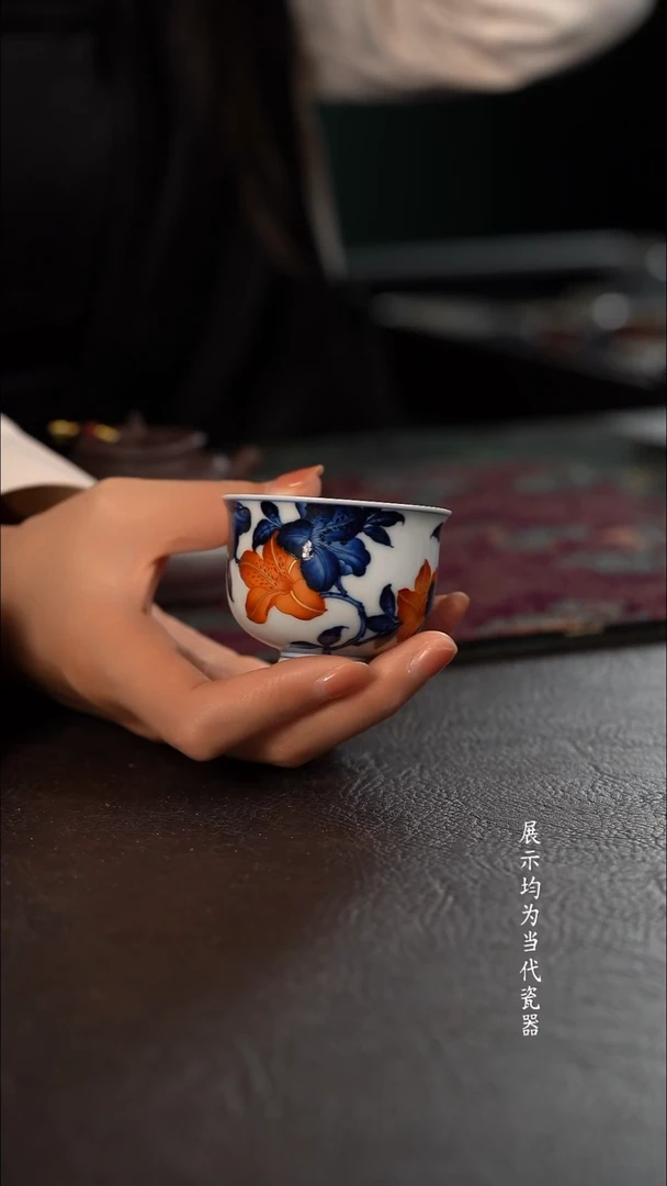 洪印慕明矾红加彩杜鹃花嘟嘟杯