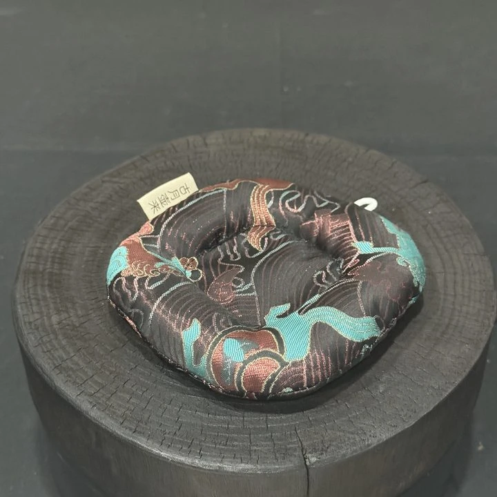 【古月壶来】手工手制织金锦缎”马上有钱“壶窝（直径13cm）