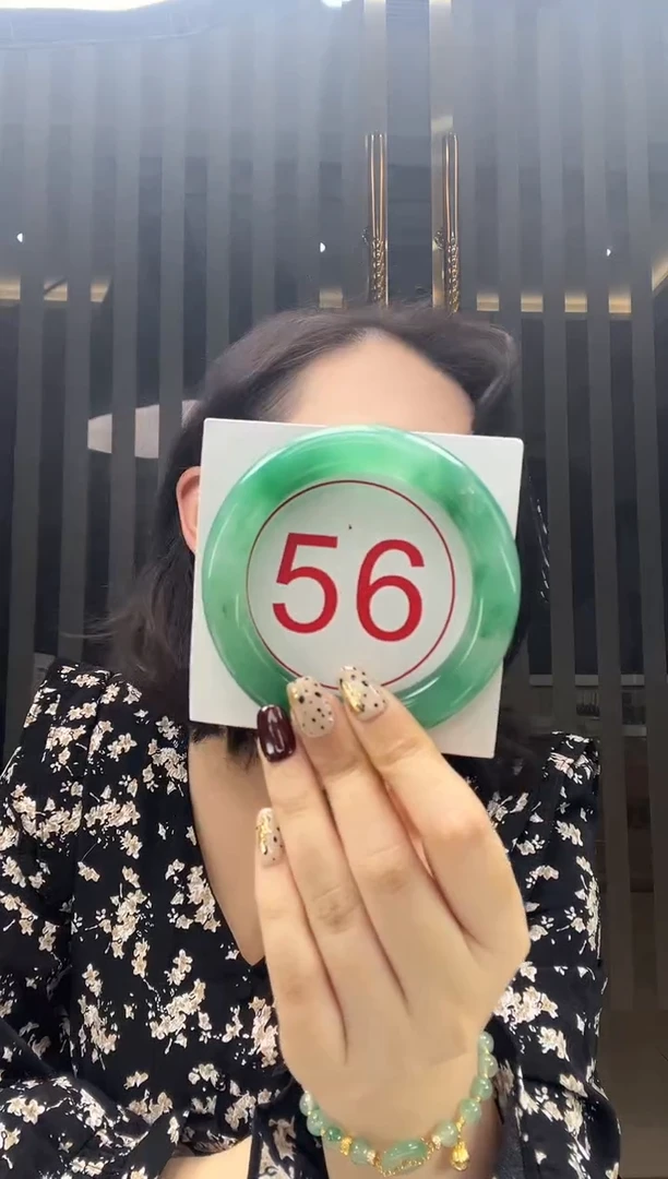 未镶嵌手镯石英质玉35