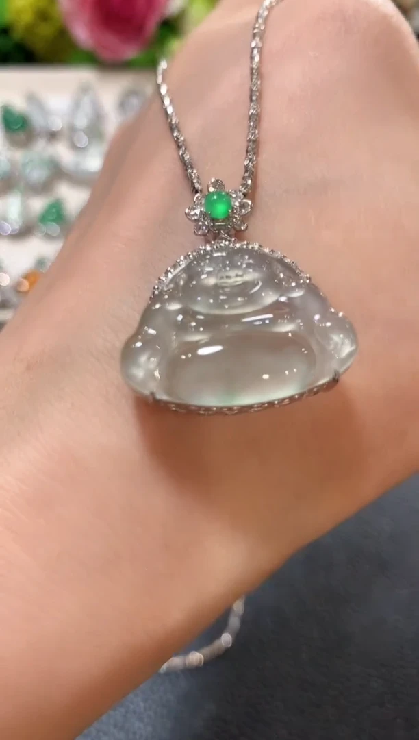 吊坠(不含链)18K金镶嵌翡翠n52