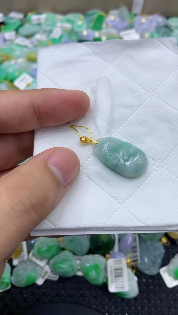 颈饰未镶嵌翡翠天然缅甸翡翠A货