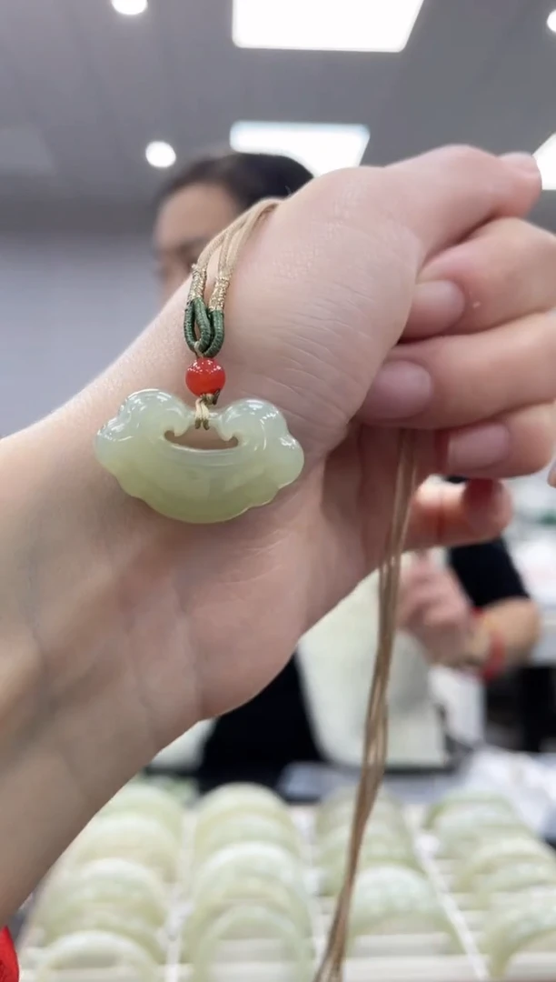 【闪购商品】和田玉吊坠未镶嵌多样性拍一发一005