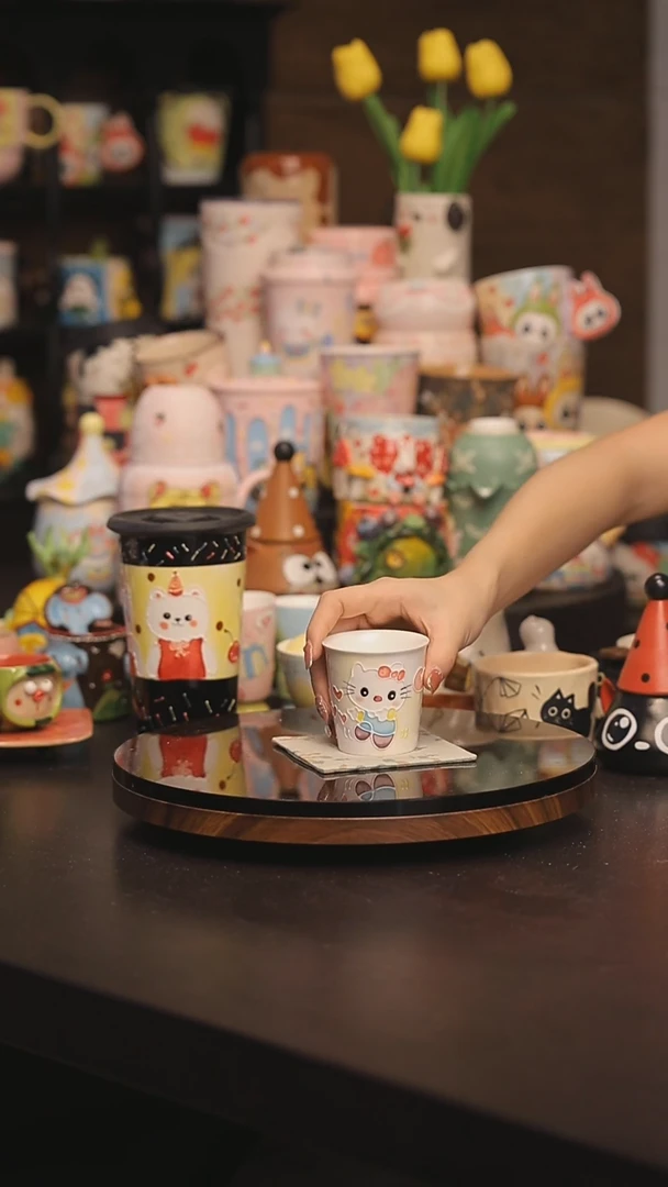 景德镇釉下彩绘设计师款式陶瓷