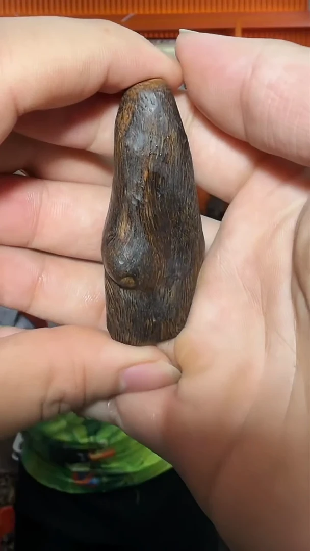 沉香吊坠42号瘤疤多样性发一