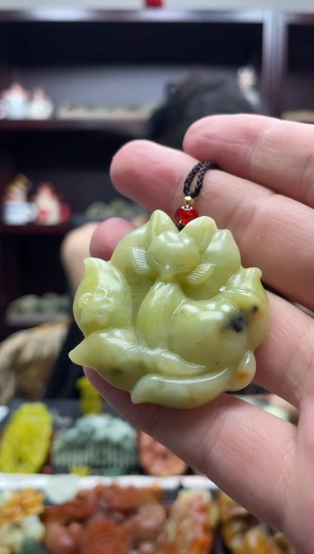 岫玉未镶嵌吊坠·多样性发货*拍一发一