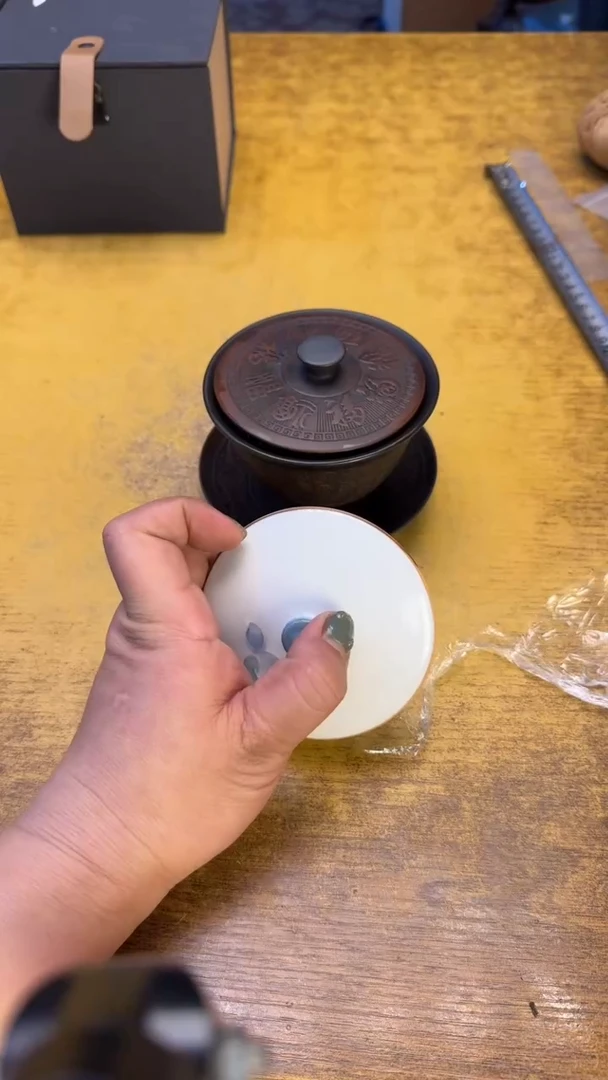 瓷器瓷器瑕疵脏旧75
