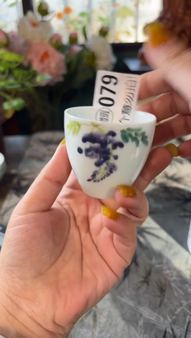 瓷孤品福利青花手绘紫藤花