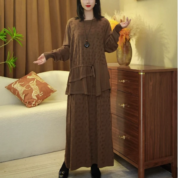 3539【山羊绒/加厚款】2025年秋冬新款【上衣+半身裙】宽松羊绒套装