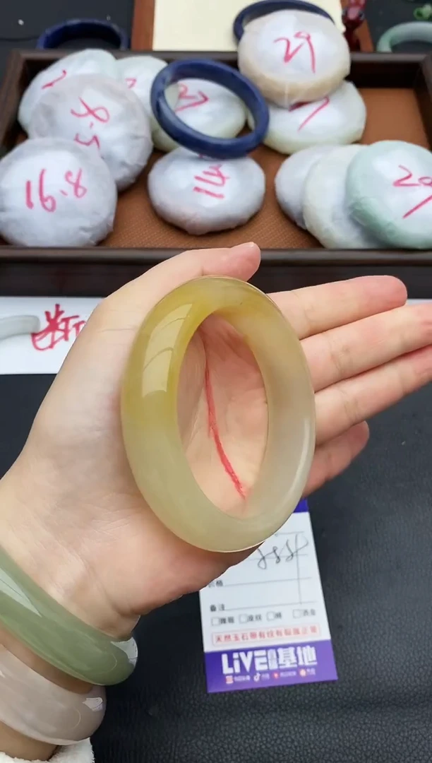 未镶嵌手镯石英质玉111+58/59