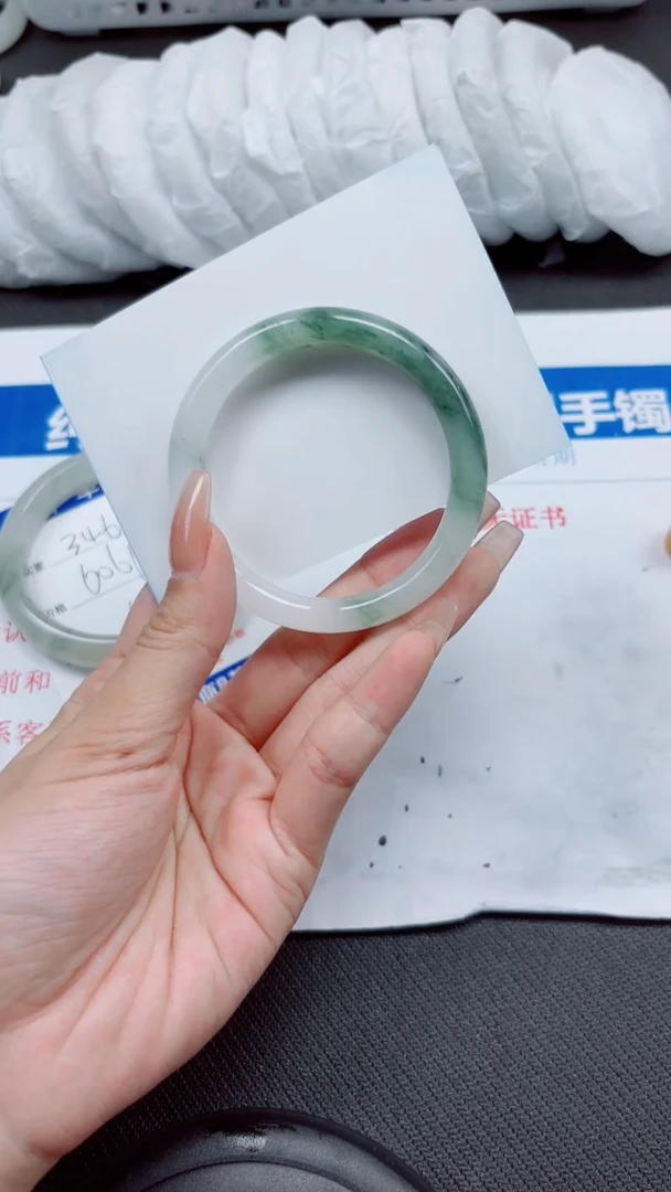 石英质玉手镯未镶嵌A345-54.55