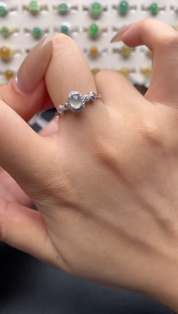 银S925镶嵌戒指翡翠一物一证一礼盒