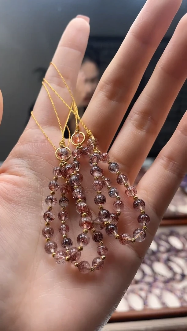 未镶嵌车挂水晶【迎迎甄选】超七金草莓手机挂   多样性发一