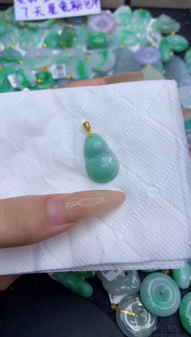颈饰未镶嵌翡翠天然缅甸A货翡翠