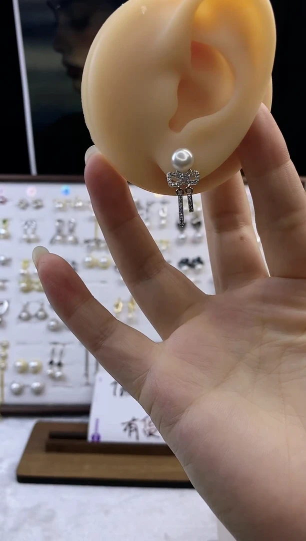 合金耳饰淡水珍珠W103