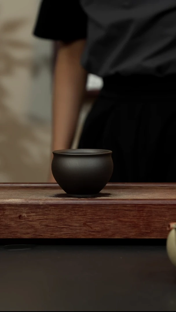 紫砂茶壶黑料圆融杯