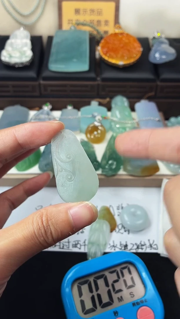 未镶嵌定制翡翠一****?6960毛货不退不换
