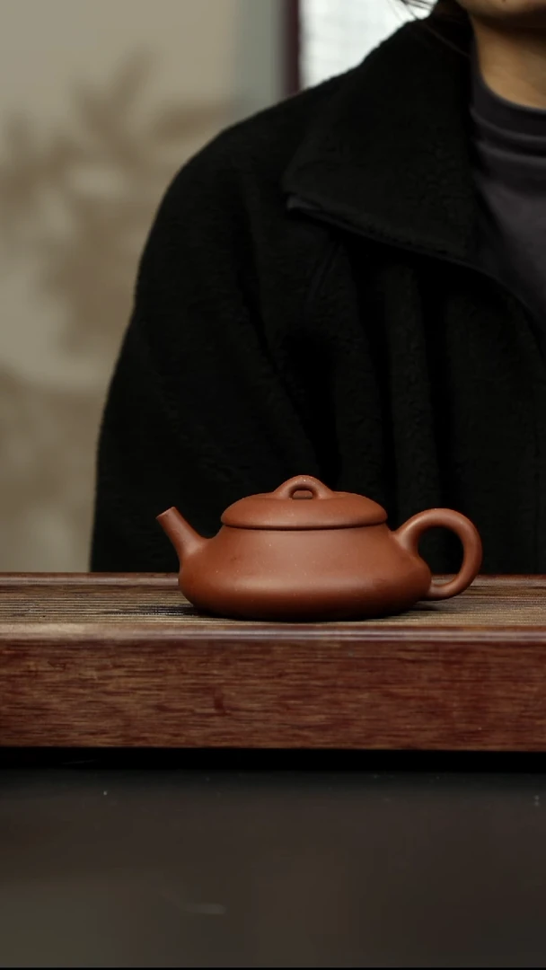 紫砂茶壶红降坡 剑瓢