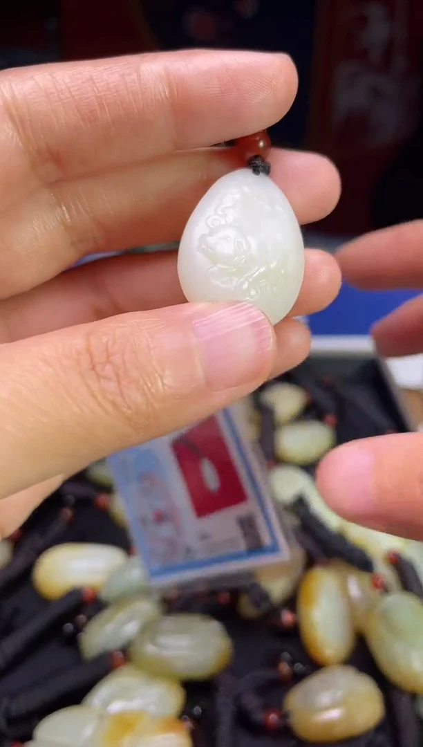 颈饰未镶嵌和田玉123