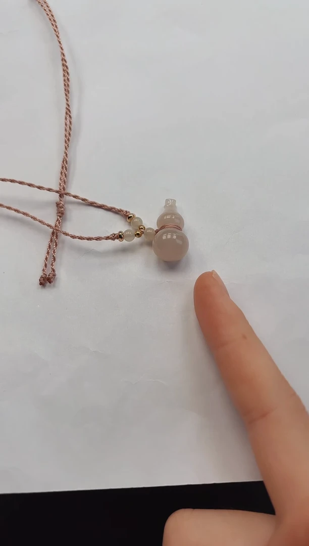 颈饰未镶嵌和田玉藕粉葫芦