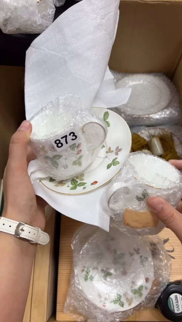 瓷片?****足+873中古商品谨慎参拍