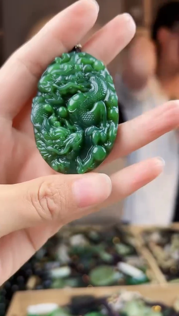 颈饰未镶嵌和田玉拍一发一，多样性发货