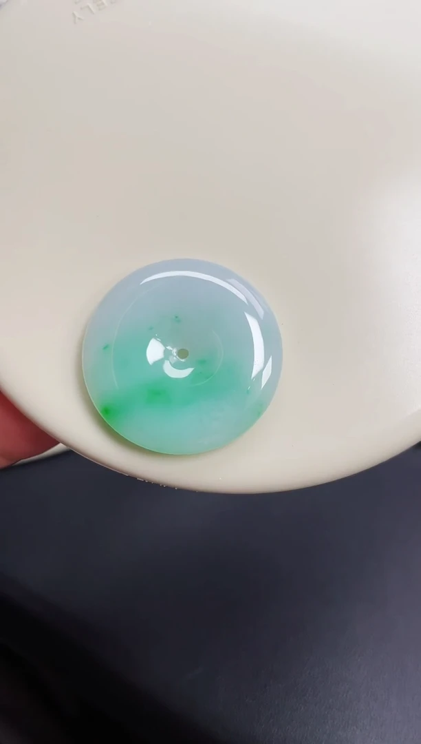 颈饰未镶嵌翡翠【2】平安扣 尺寸 32.2   6.1mm